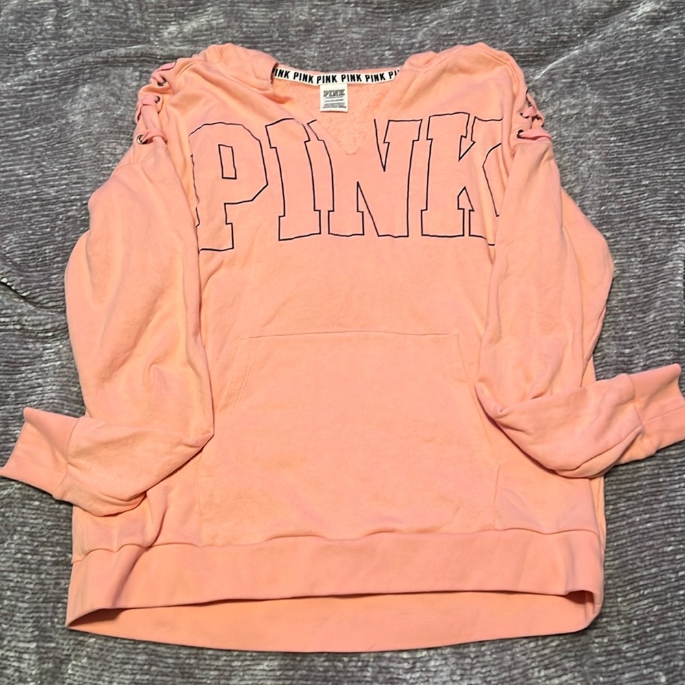 Long sleeve pink hoodie